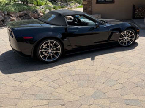 Used 2013 Chevrolet Corvette 427 w/ 1SC Preferred Equipment Group image 1