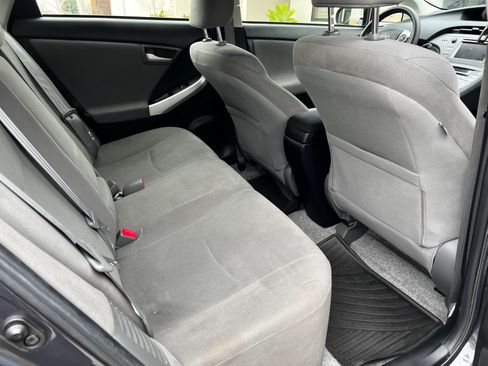 Used 2013 Toyota Prius Two image 15