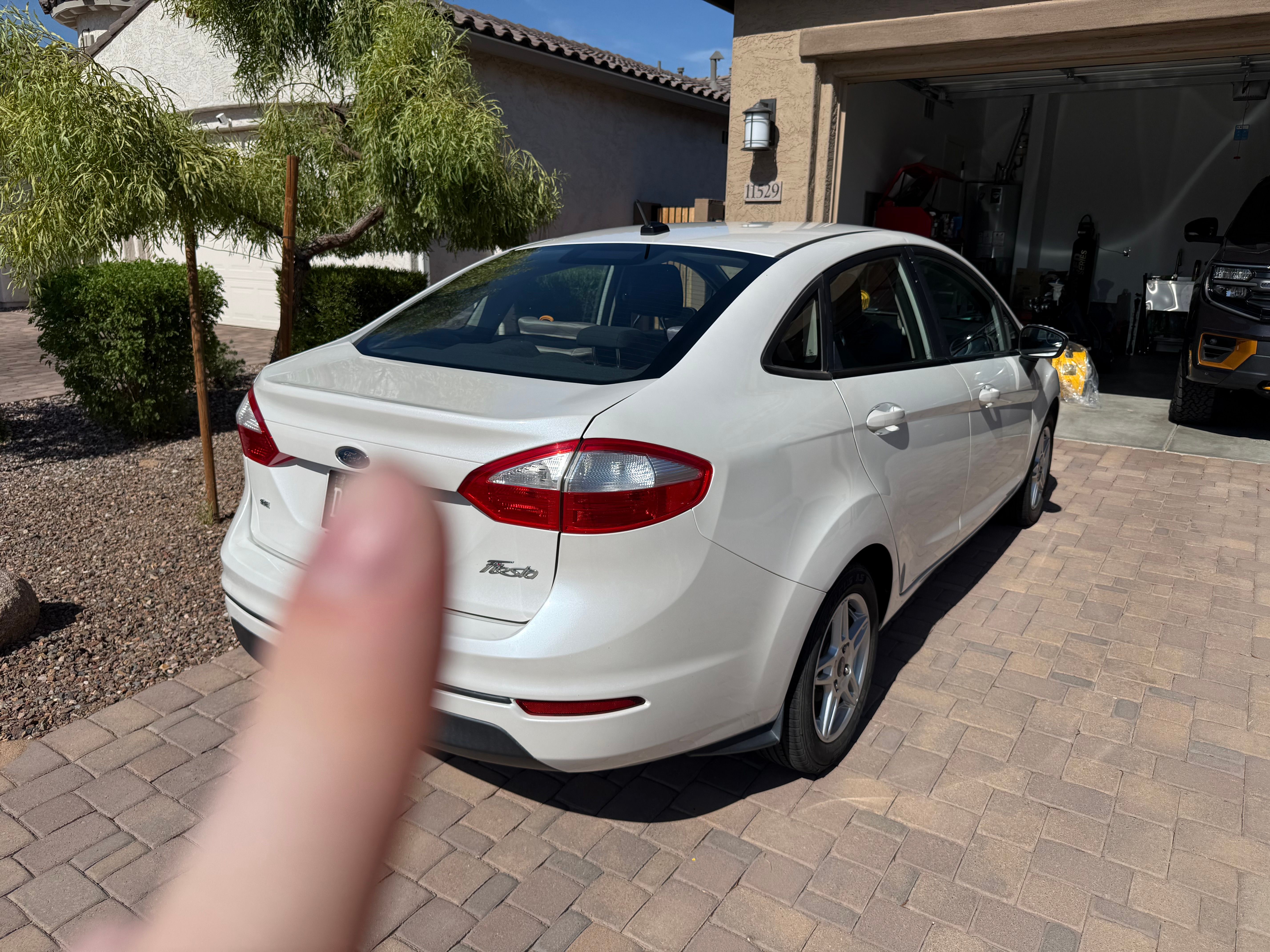 Used 2018 Ford Fiesta SE FWD image 6