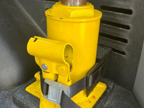 Used 2018 Ford Transit 350 XL image 25