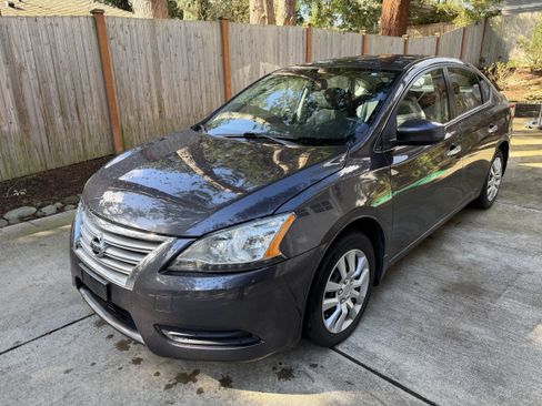 Used 2014 Nissan Sentra SV image 5