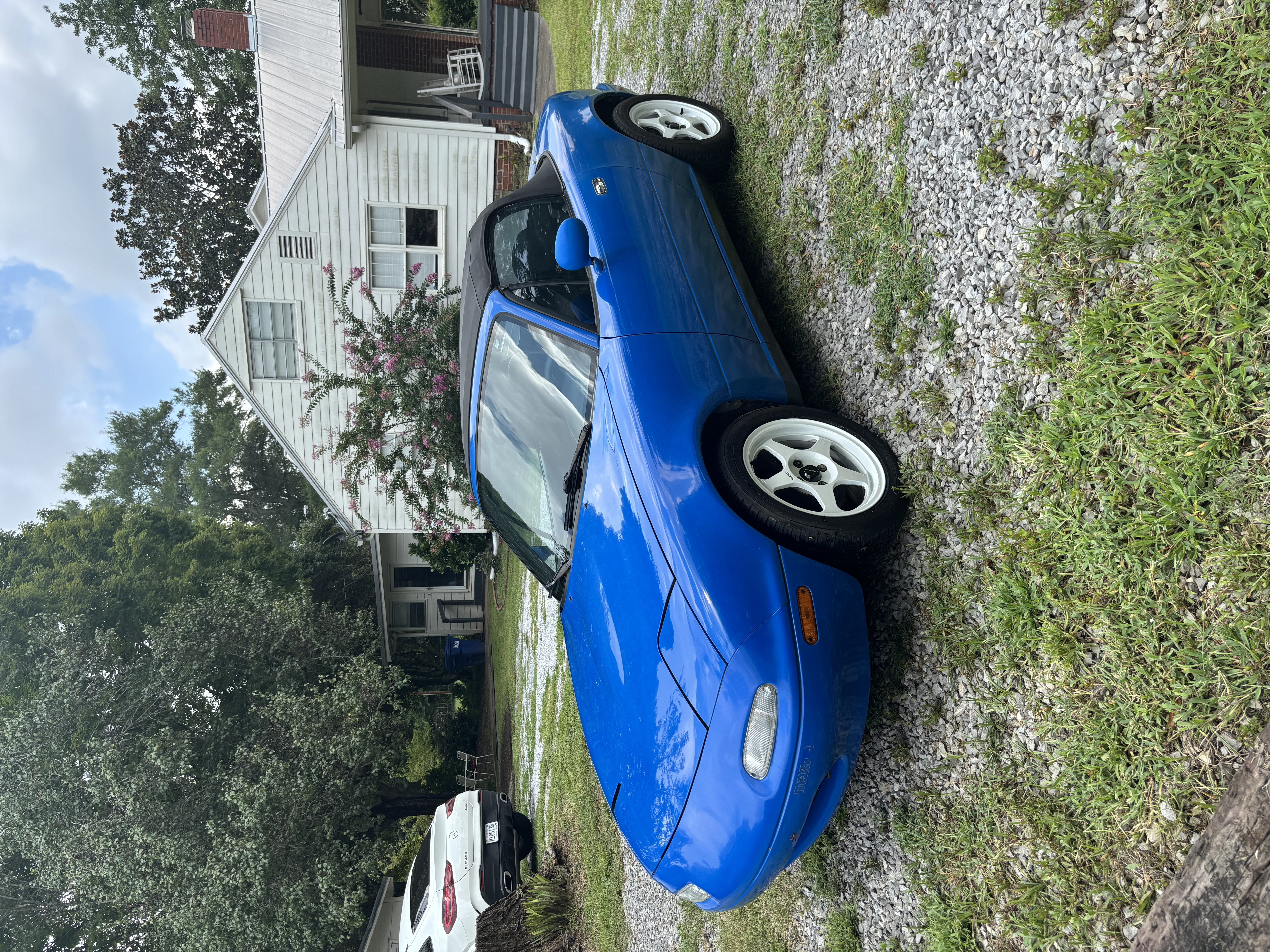 Used 1992 MAZDA MX-5 Miata RWD image 8