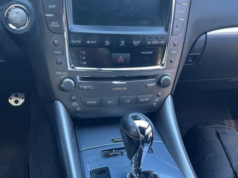 Used 2012 Lexus IS 350 w/ F-Sport Pkg RWD image 12