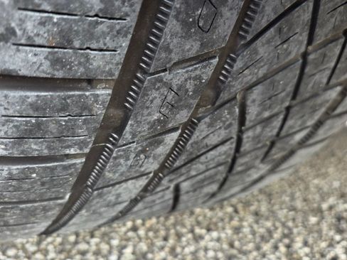 Used 2018 Chevrolet Camaro ZL1 image 20