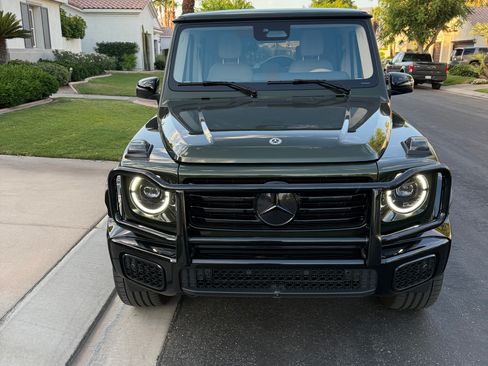Used 2025 Mercedes-Benz G 550 image 9