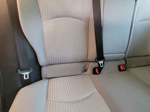 Used 2017 Toyota Prius Two image 17