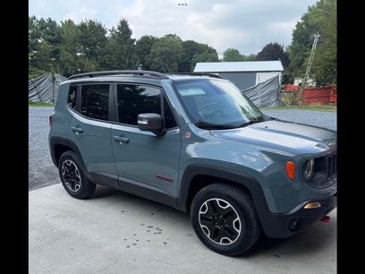 Used 2017 Jeep Renegade Trailhawk w/ Premium Trailhawk Package