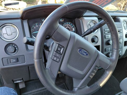 Used 2011 Ford F150 XLT w/ XLT Convenience Pkg image 17