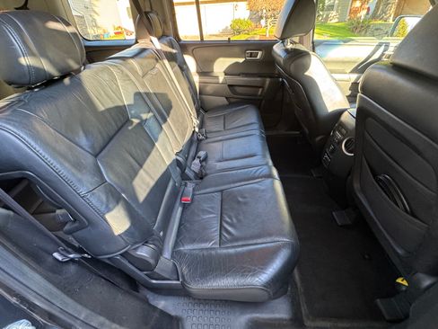 Used 2010 Honda Pilot Touring image 9