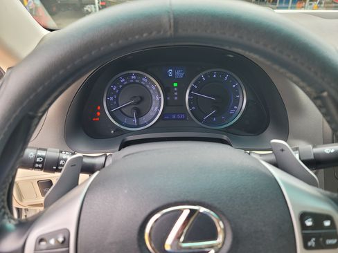 Used 2012 Lexus IS 350 image 11