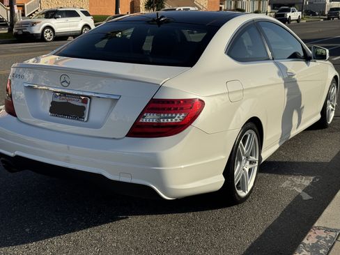 Used 2013 Mercedes-Benz C 250 C 250 Coupe 2D image 6