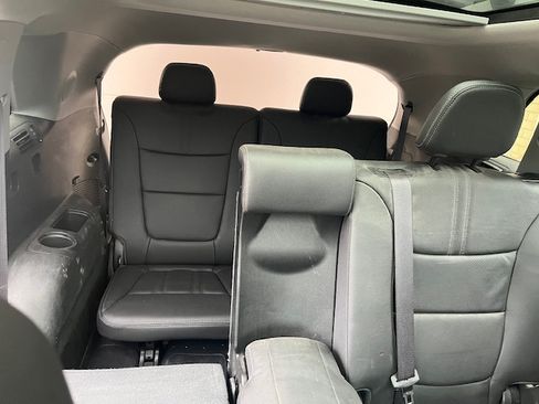 Used 2012 Kia Sorento EX w/ EX V6 Premium Pkg image 11