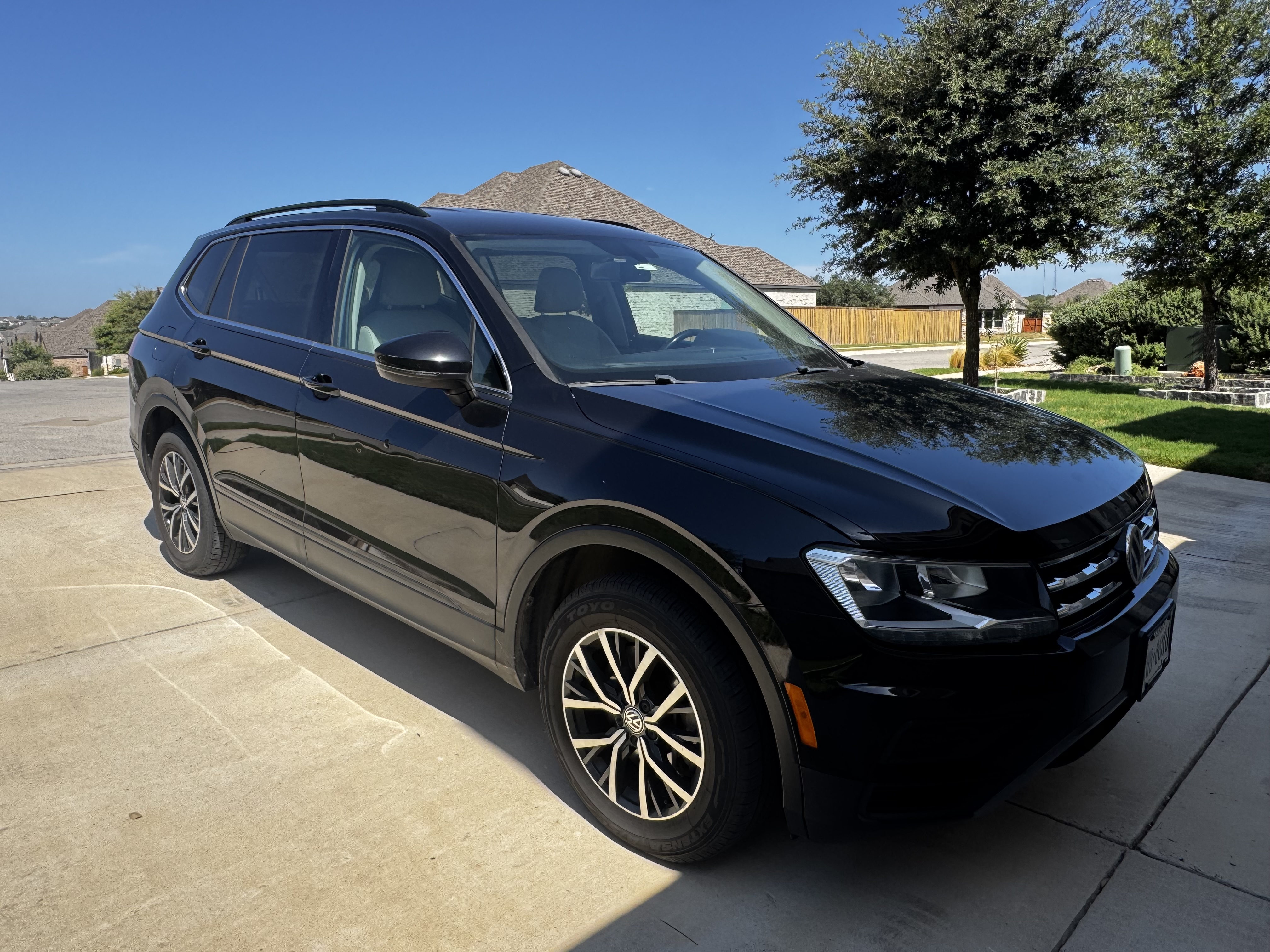 Used 2019 Volkswagen Tiguan SE FWD image 5