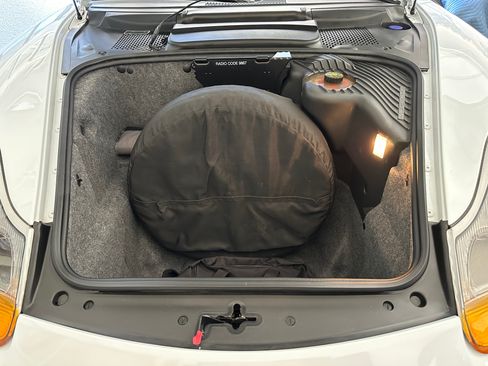 Used 1999 Porsche Boxster RWD image 21