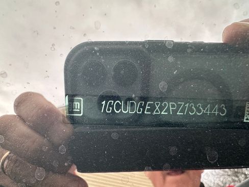 Used 2023 Chevrolet Silverado 1500 LTZ image 6