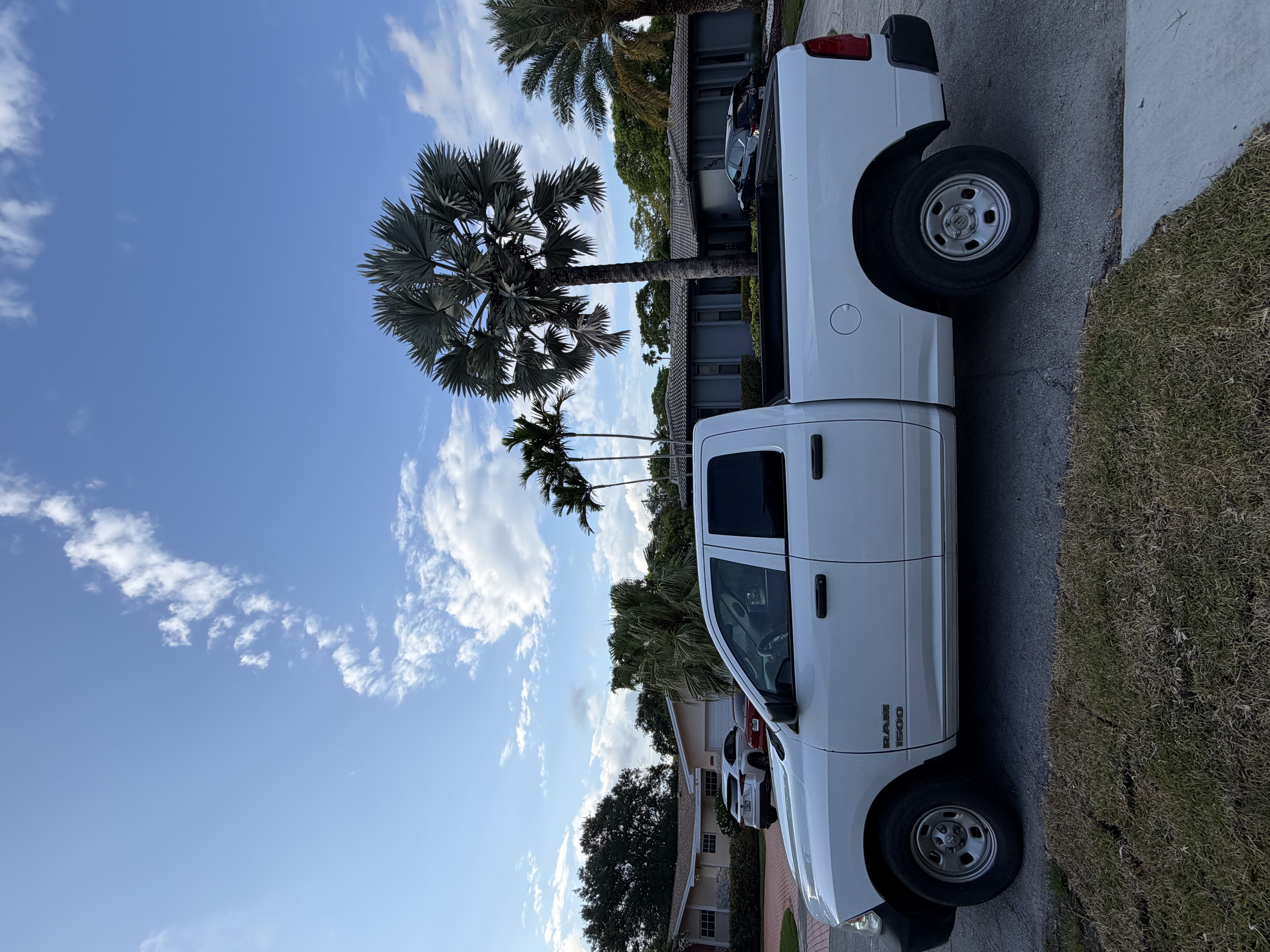 Used 2017 RAM 1500 Tradesman RWD image 4