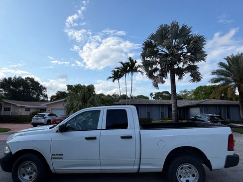 Used 2017 RAM 1500 Tradesman RWD image 4