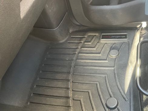 Used 2014 Ford F150 XLT w/ Off-Road Package image 19