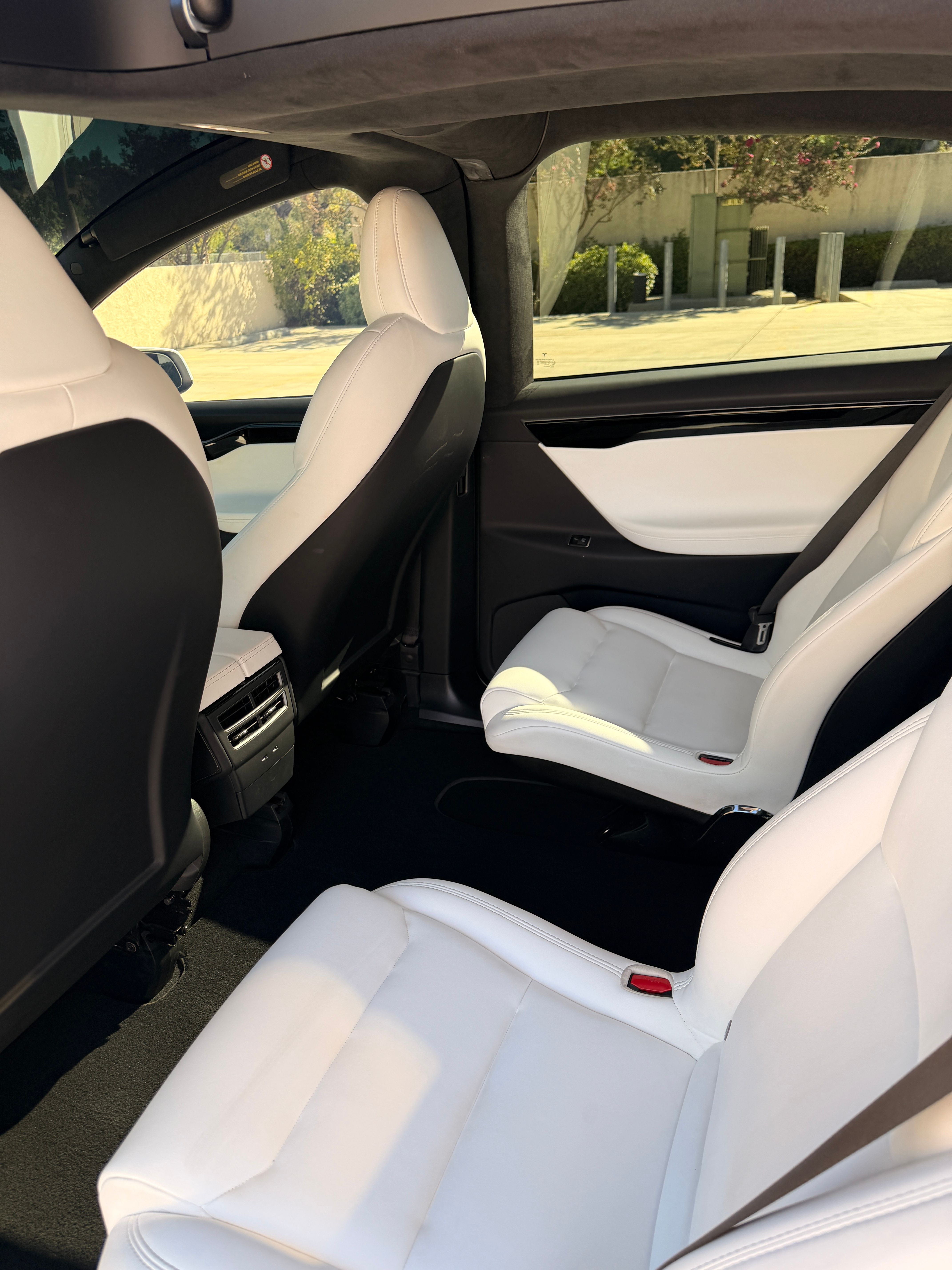 Used 2020 Tesla Model X Performance AWD/4WD image 13