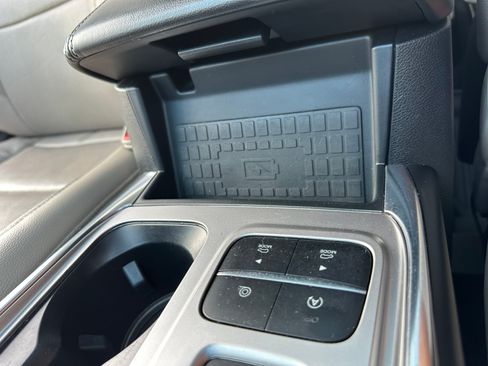 Used 2020 Ford Explorer Limited image 31