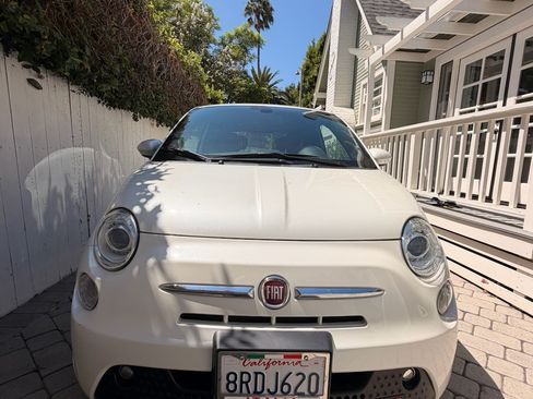 Used 2019 FIAT 500 e FWD image 8