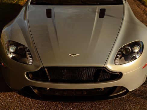 Used 2011 Aston Martin V8 Vantage S image 6