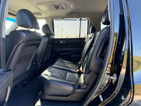 Used 2011 Honda Pilot Touring image 10