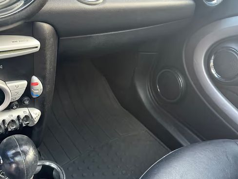 Used 2007 MINI Cooper Hardtop image 16