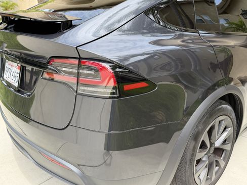 Used 2024 Tesla Model X AWD/4WD image 14