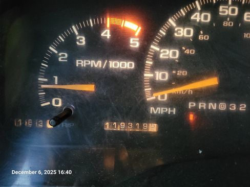 Used 1995 Chevrolet Silverado 2500 4x4 Extended Cab image 14