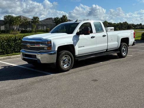 Used 2018 Chevrolet Silverado 2500 W/T w/ WT Fleet Convenience Package AWD/4WD image 1