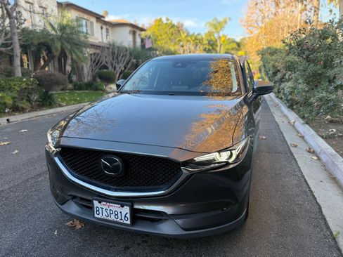 Used 2018 MAZDA CX-5 Grand Touring image 2