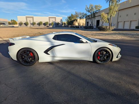 Used 2022 Chevrolet Corvette Stingray Premium Conv w/ Z51 Performance Package image 5