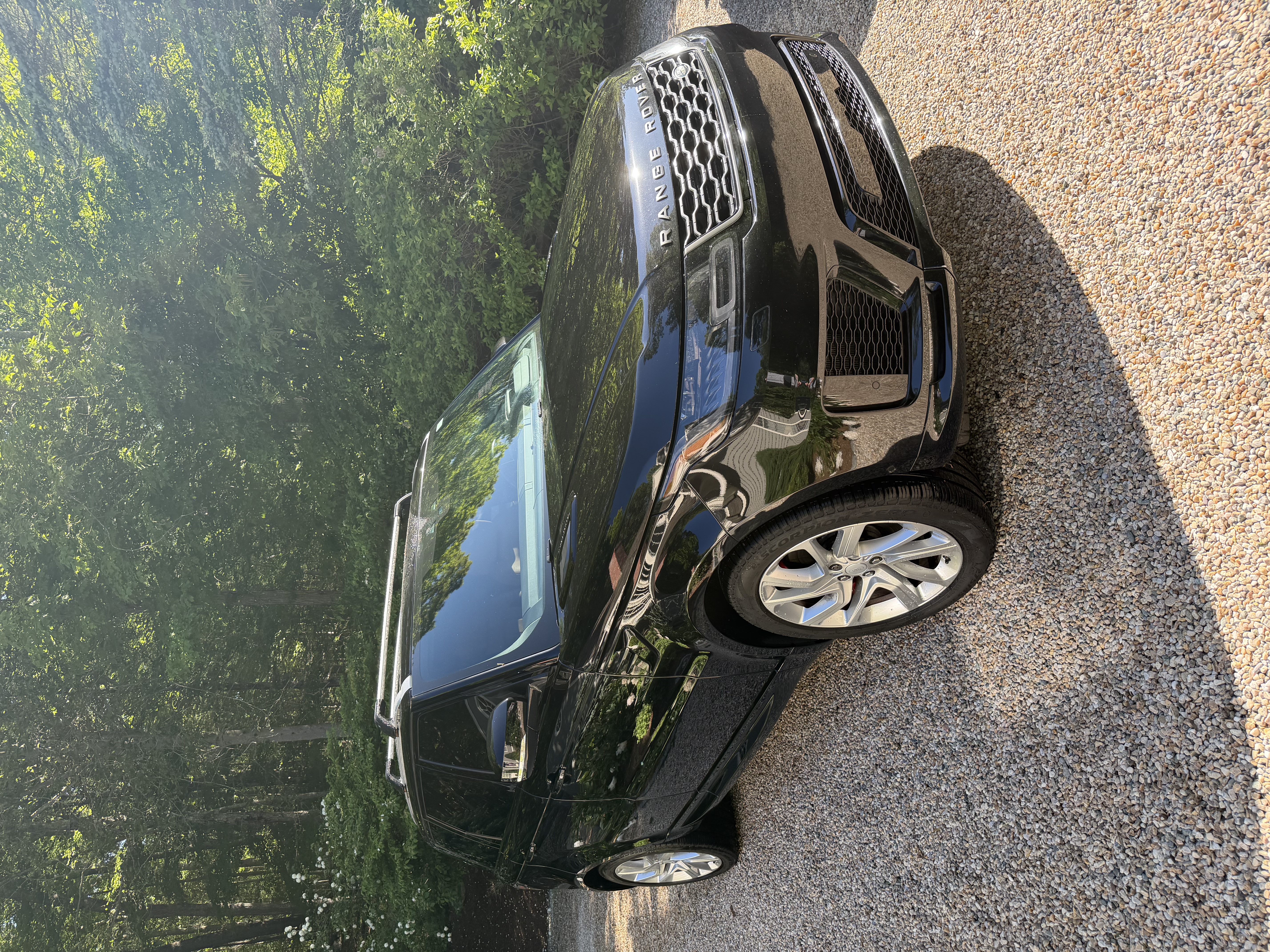Used 2019 Land Rover Range Rover Sport Supercharged AWD/4WD image 4