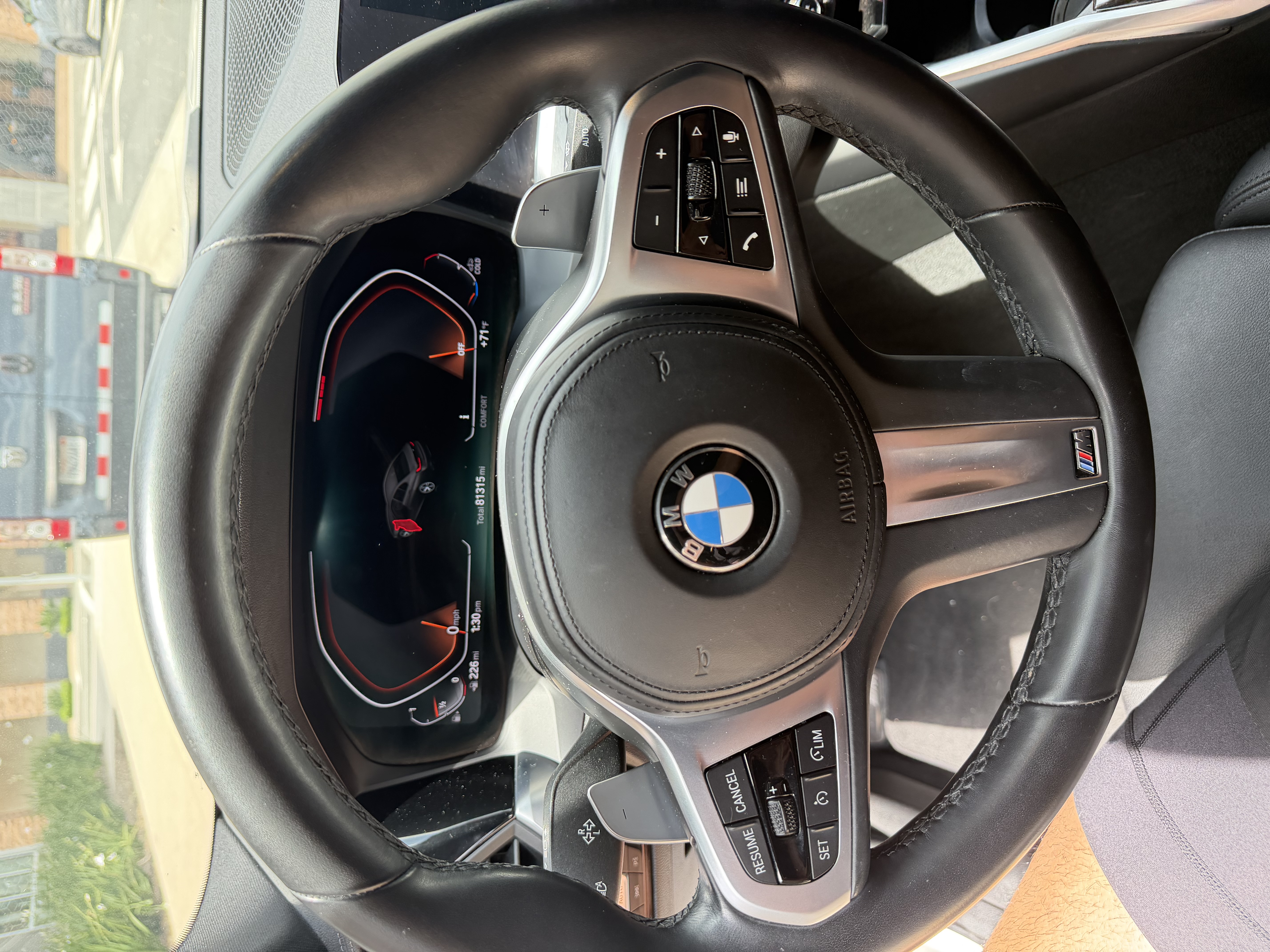 Used 2021 BMW 330i Sedan w/ M Sport Package RWD image 10