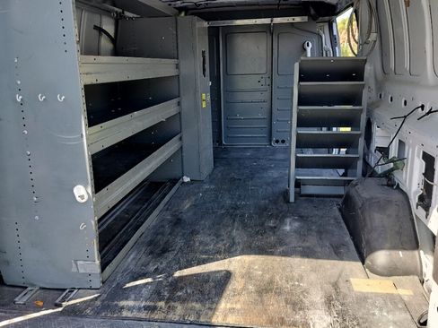 Used 2017 Ford Transit 250 148 Low Roof image 10