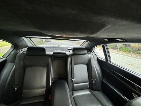 Used 2013 BMW ALPINA B7 image 25