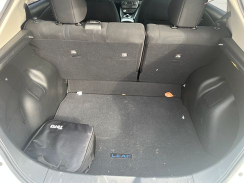 Used 2018 Nissan Leaf S w/ S Charge Package image 11