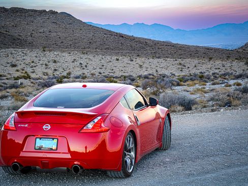 Used 2013 Nissan 370Z Touring w/ Sport Pkg image 11