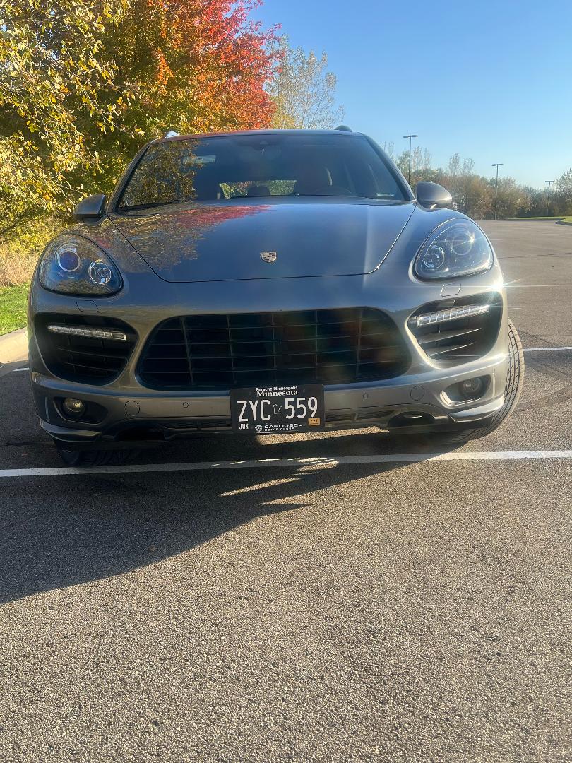 Used 2014 Porsche Cayenne GTS AWD/4WD image 14