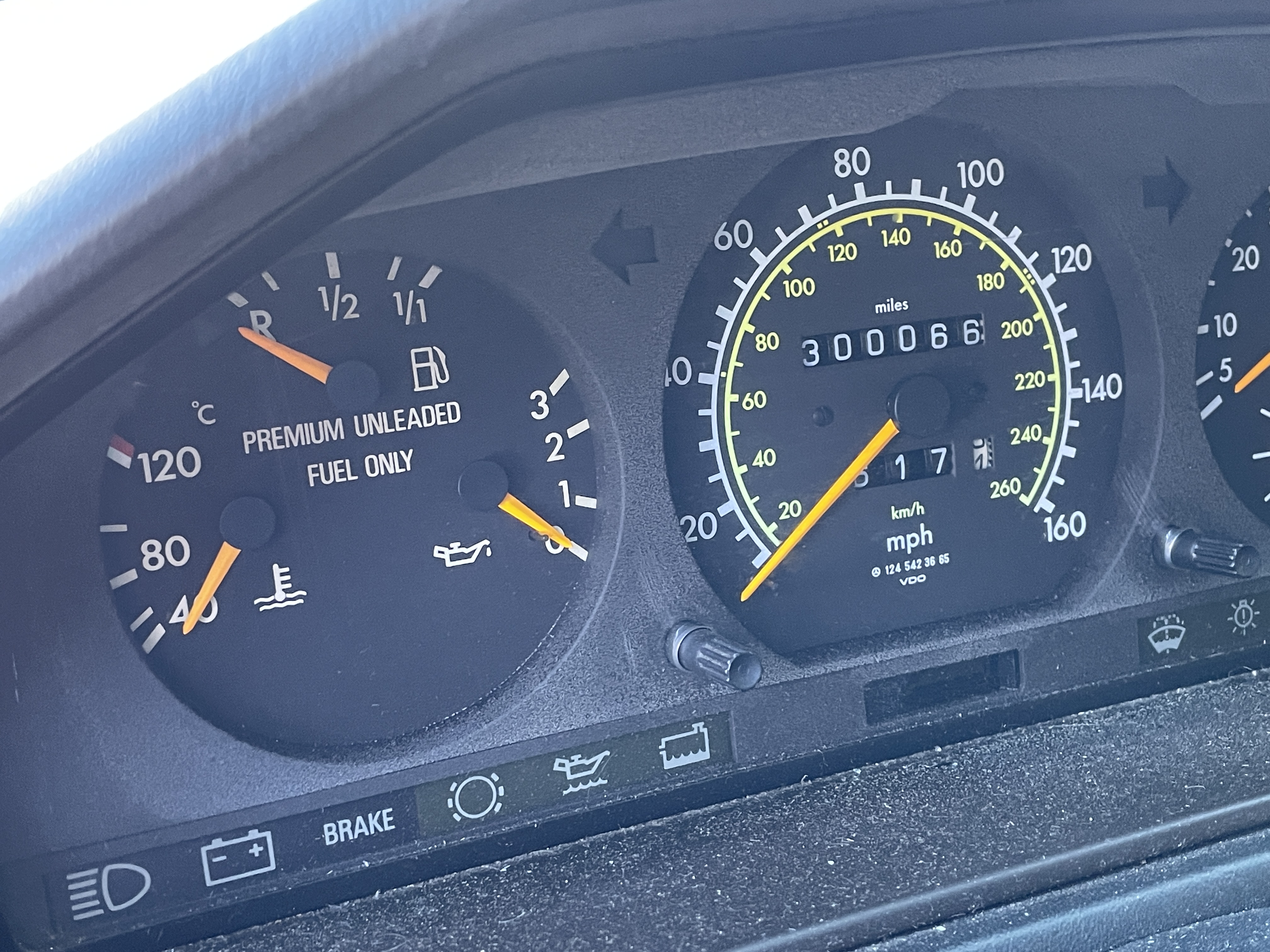 Used 1995 Mercedes-Benz E 320 Wagon image 5