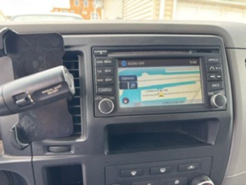 Used 2018 Nissan NV 2500 SV w/ Navigation Package RWD image 9
