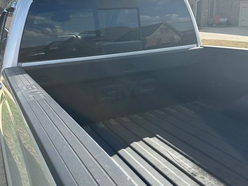 Used 2018 GMC Sierra 1500 SLT image 11