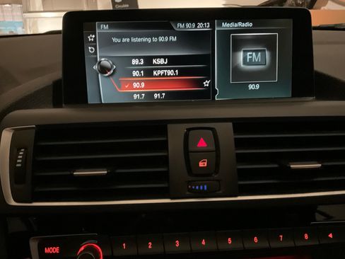 Used 2017 BMW M240i xDrive Convertible image 19