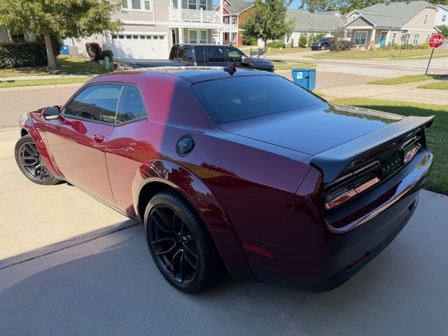 Used 2022 Dodge Challenger R/T Scat Pack RWD image 5