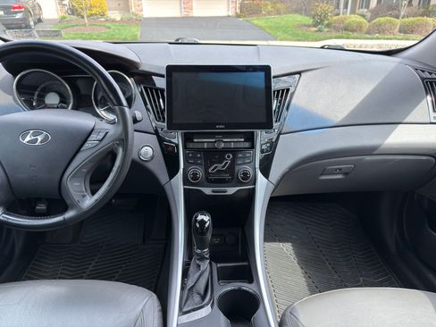 Used 2011 Hyundai Sonata Limited w/ Navigation Pkg 5 image 15