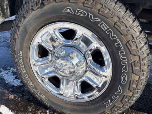 Used 2018 RAM 2500 Tradesman w/ Chrome Appearance Group image 2