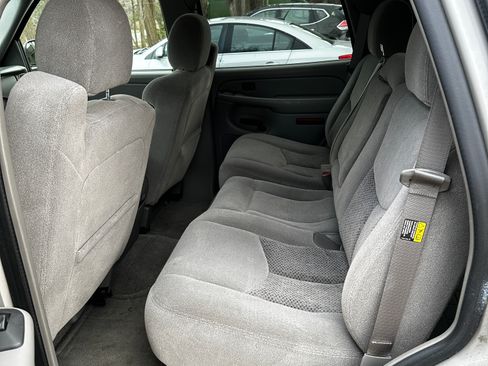 Used 2004 Chevrolet Tahoe LS w/ Preferred Equipment Group image 11