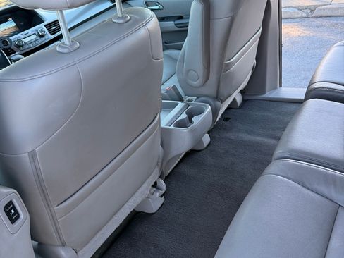 Used 2017 Honda Odyssey EX-L image 10