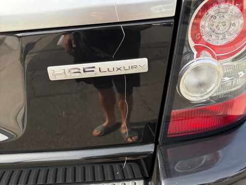 Used 2013 Land Rover Range Rover Sport HSE LUX image 10